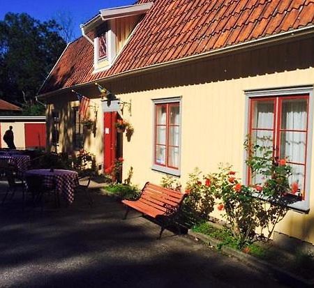 Hunnebostrands Vandrarhem Gammelgarden Exterior photo
